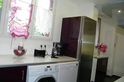 Image de Villa 3*\/ 3 rooms 100 M2- Beach 200 m-Terrace 40 M2- Secured Garden 1500 M2-