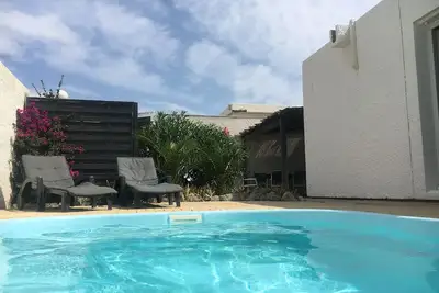 Image de Villa avec piscine privée + climatisation + Wifi sur la plage sans vis à vis