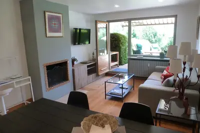 Image de Appartement de Charme avec Jardin-Terrasse. Location à la Saison pour l'hiver