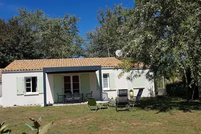 Image de Maison de plein pied terrain ( les sables Vignier )
