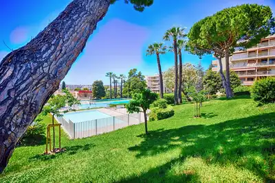 Image de Appartement F3 climatisé avec piscine, tennis, très proche plages