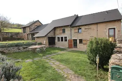 Image de Maison de campagne 8\/10 personnes avec Piscine au milieu des vignes