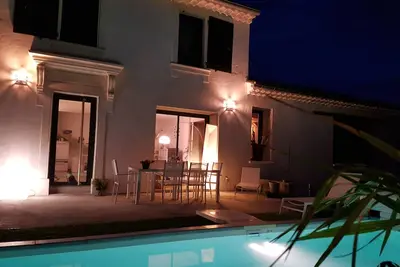 Image de Mas de Caractère, private heated pool, in the countryside, at the foot of the hills
