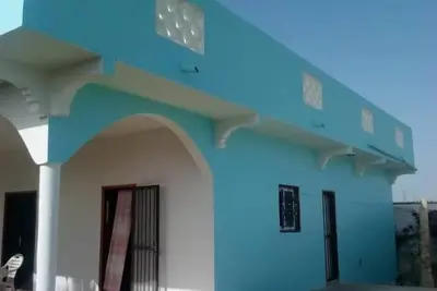 Image de AkunaMatata:<br>Villa 6 personnes piscine privée et proche de la plage