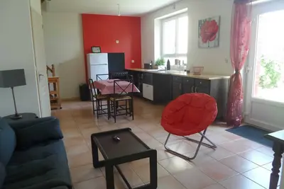 Image de Maison de 2 à 4 personnes proximité plage, gare et cité corsaire
