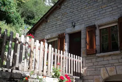 Image de « La truffière » gîte au cœur des gorges du Tarn. Lozère