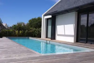 Image de Magnifique villa avec piscine chauffée proche des plages