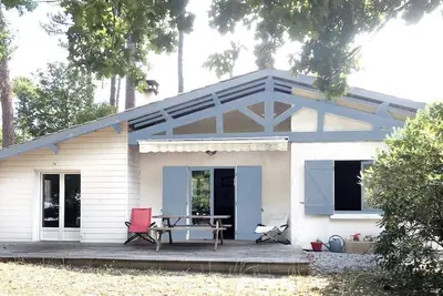 Image de Near beach, Villa, Large enclosed garden, quiet, Petit Piquey \/Cap Ferret
