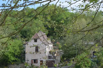 Gite dans la Vallée du Célé, proche saint cirq lapopie / rocamadour