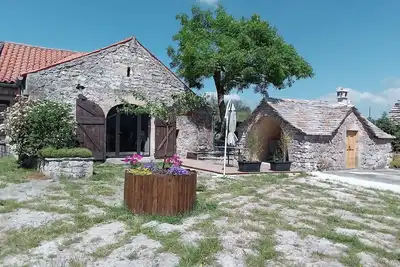 Image de La Remise, gite classé 2 étoiles à Marlavagne
