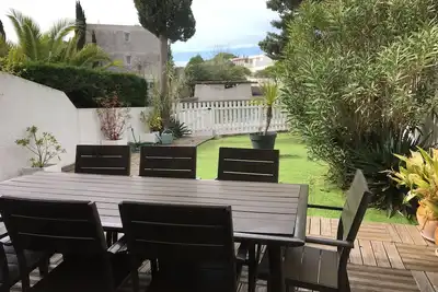 Image de marina duplex port camargue 6\/8 personnes + appontement et jardin privatif