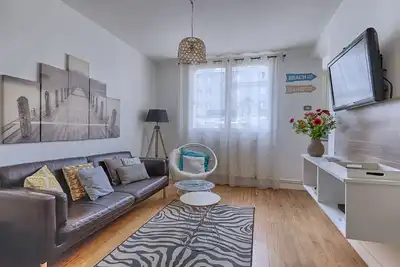 Image de Centre Calme Appt 2 Chambres, Wifi, Stationnement Gratuit