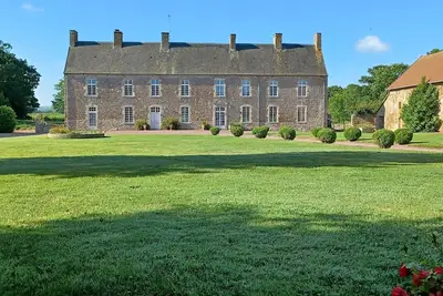 Image de Manoir De La Champagne gîte 12/pers avec Spa 7 places
