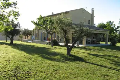 Image de Villa provençale au calme, proche du centre ville