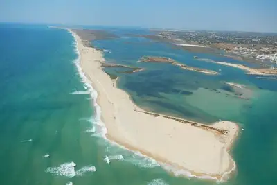 Image de T2 Villa vista mar climatisé en rez de piscine Fuseta parc naturel Ria Formosa