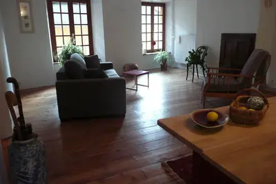 Image de Vaste Appartement T2 De 70m2 Avec Tres Belle Vue Sur La Vallee