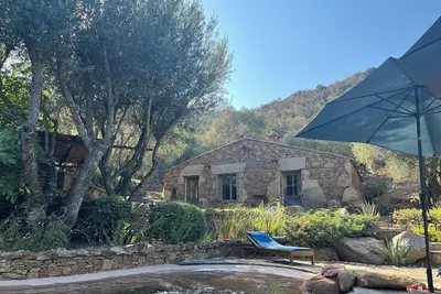 Image de Porto-Vecchio, bergerie au calme proche plage de Palombaggia avec piscine privée.