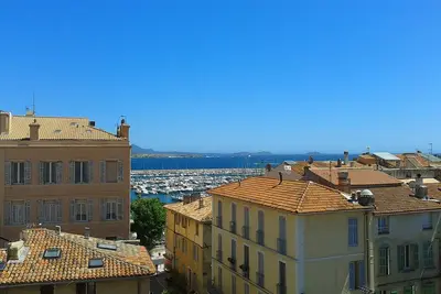 Image de Vue Mer et Port, Coeur de ville au calme
