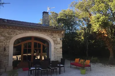 Image de Gîte calme dans l'enclave des Papes