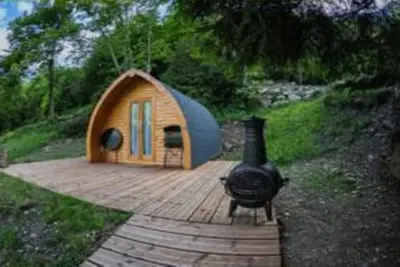 Image de La Cabane Hutte Iris