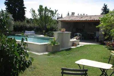 Image de Gîte à Mazan en Provence avec Piscine (4 personnes)