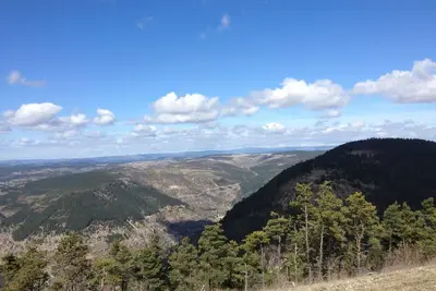Image de Gîte sur le Causse méjean,
