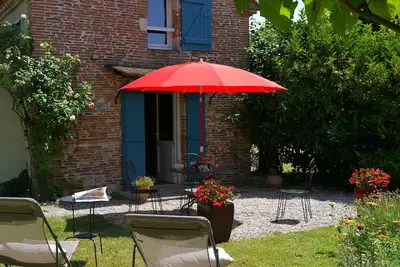 Image de GÎTE De Charme. Velo Voie Verte. Pommevic. 3 Pers