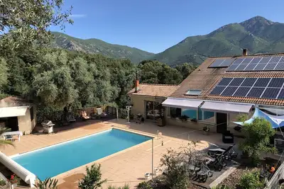 Image de maison familliale pour les vacances et le repos
