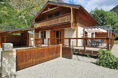 Image de Les 2 Alpes Venosc Village Chalet Melgueil  3*\/10 pers ski jacuzzi wifi