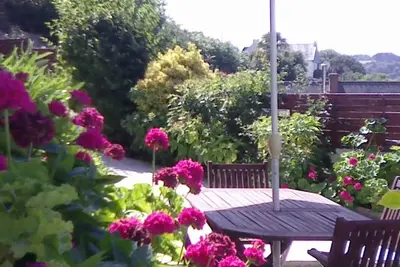Image de A 2 pas des plages 2 chambres, double living, plein pied sud, terrasse