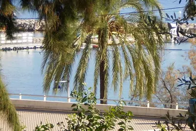 Image de Appartement neuf vue mer exp sud 20 mètres plage des Sablettes 15 min Monaco