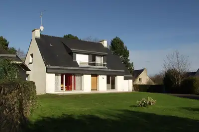 Image de Maison en plein coeur du bourg avec un grand jardin clos
