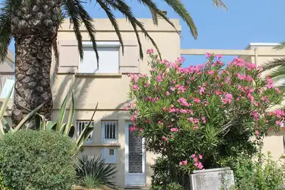 Image de Maison  de Tourisme  Classe 3 *dans Résidence de Vacances à Six-Fours les Plages