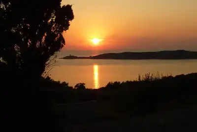 Image de Très jolie maison Corse en pierres vue mer
