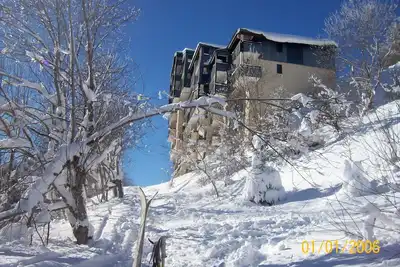 Image de Bel Appartement T2 avec balcon \nvue plomb du Cantal. Ideal 4 pers
