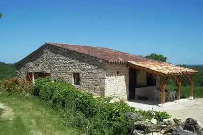 Image de Gîte rural, sur site classé Natura 2000, 2 chambres, 5 personnes