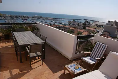 Image de Canet-Beau 2 pièces+Cabine, Superbe Terrasse Panoramique Vue Mer