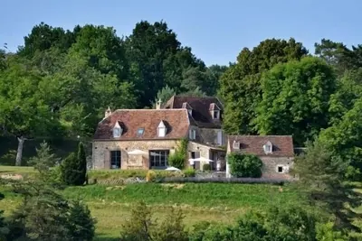 Image de Au coeur du Périgord noir, ancienne ferme du 18e en toute indépendance