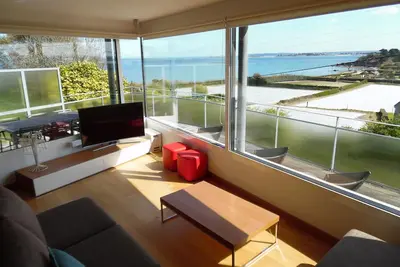 Image de Vue Mer Exceptionnelle - Villa d'Architecte Haut de Gamme*****
