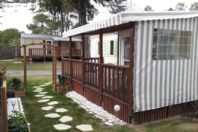 Image de Mobil Home  6\/8 pers Camping 4**** Le Bois Dormant Siblu