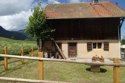 Image de Maison savoyarde authentique Alpes 2 étoiles