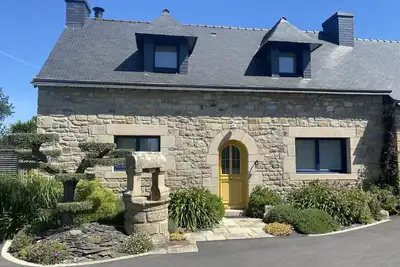 Image de Charmante Maison en Pierre proche bord de mer Ă la campagne