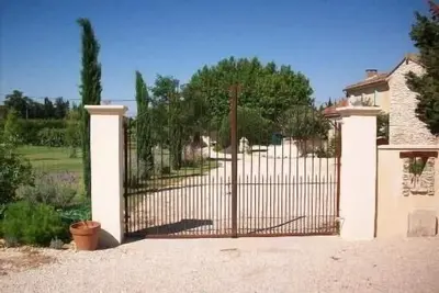 Image de Mas provençal de caractère de 90m2 à Pernes-Les-Fontaines (proche ventoux)