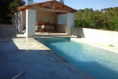 Image de Maison neuve au calme, 6 Personnes avec piscine