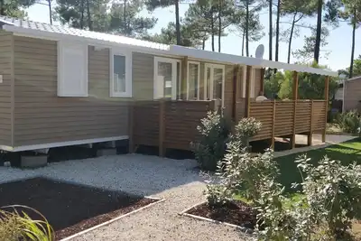 Image de Mobil'home Premium Camping 5* avec accès direct à la plage (3 ch - 2 sd