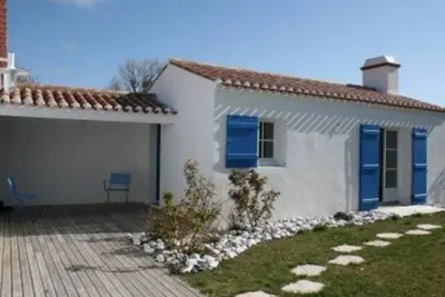 Image de Maison Calme avec Jardin Clos, 4 Couchages, Proche Plage et Centre Ville, Parking Privé