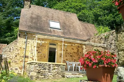 Image de La Petite Baronnie 2\/4 pers. à Audrix  au cœur des sites  du Périgord Noir