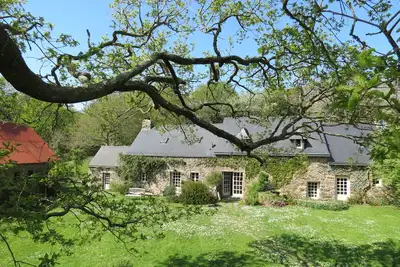 Gîte  à proximité de la mer et pouvant accueillir 11 personnes