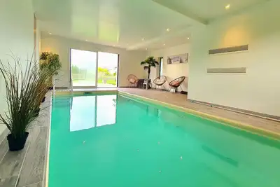 Image de Villa Pen Ar Pors, 8 personnes, piscine, vue mer
