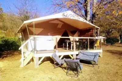 Image de Petit Lodge 3 Pièces 5 Personnes Sans Sanitaire